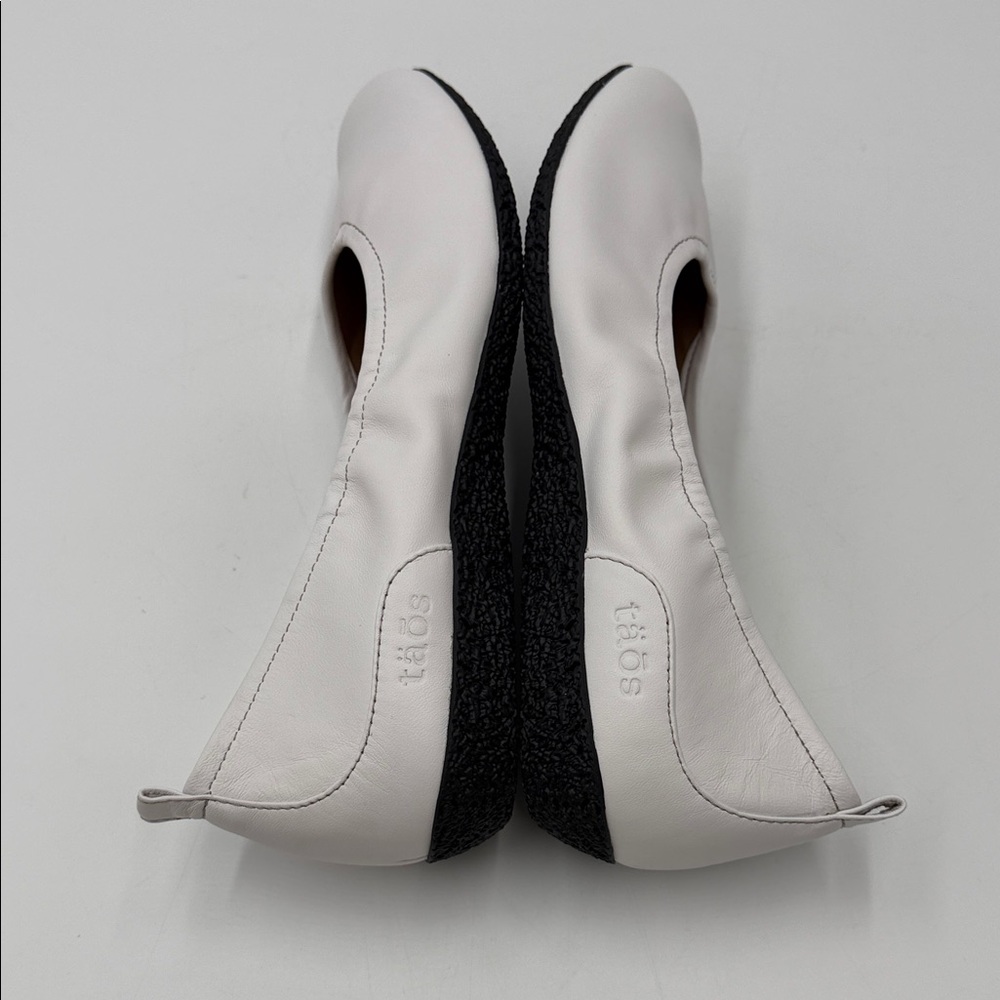 Taos Footwear Chit Chat Women's White Leather Ballet Flats - Picture 7 of 10